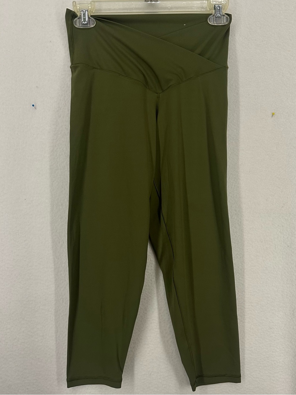 Aerie Offline Cross Waist 3/4 Capri Leggings Womens Large Green